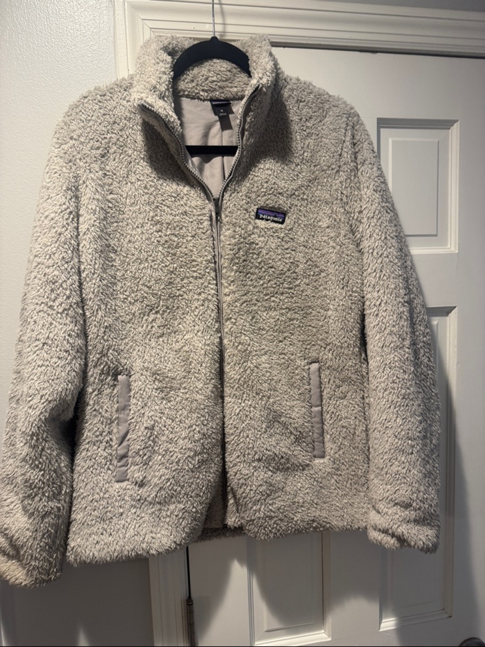 Patagonia Plush Sherpa Jacket in Light Gray